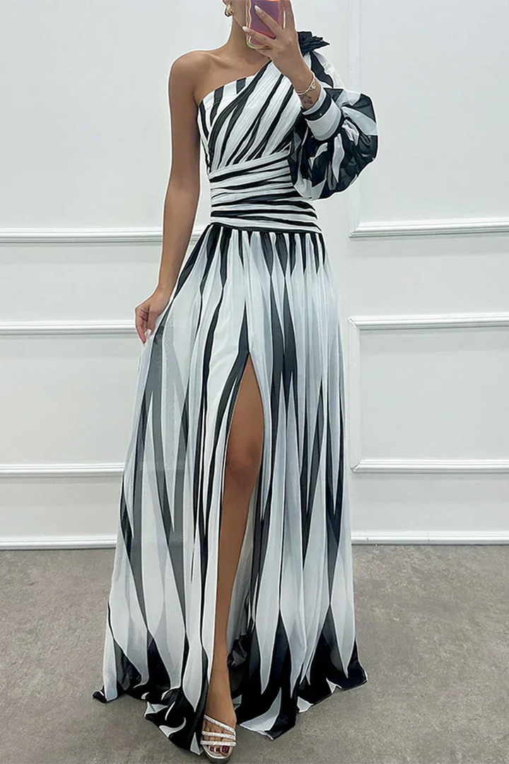 Shiloh | Vestido Largo Elegante a Rayas