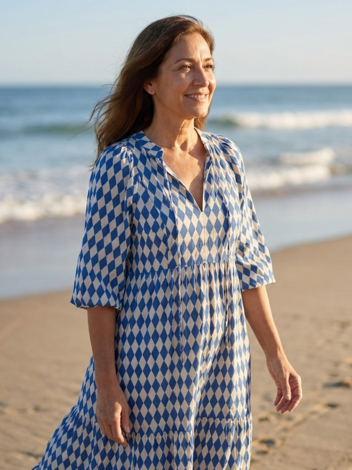 Elodie | Vestido Midi con Estampado de Diamantes