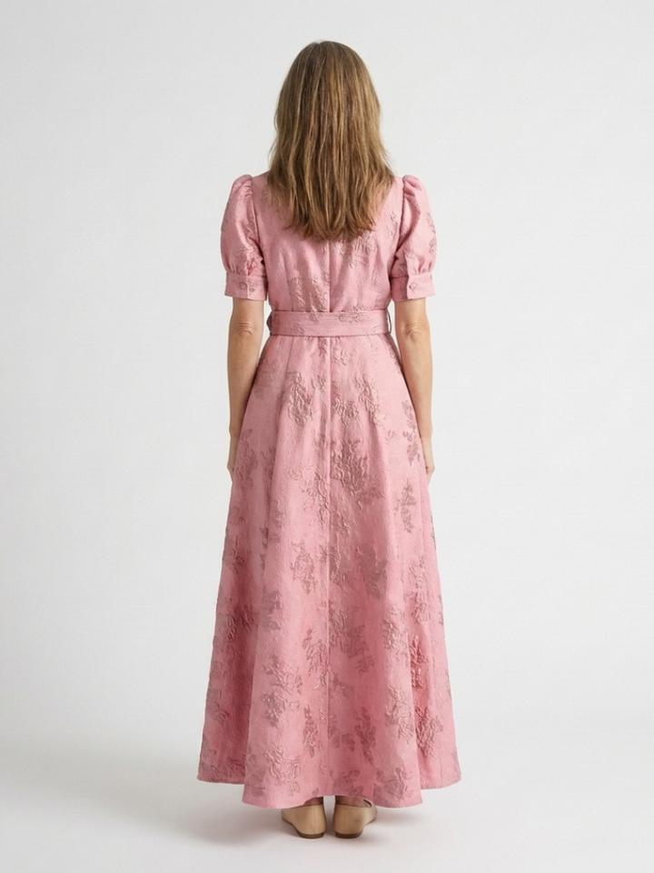 Xanthea | Vestido Maxi Camisero Floral Texturizado con Manga Corta y Cinturón