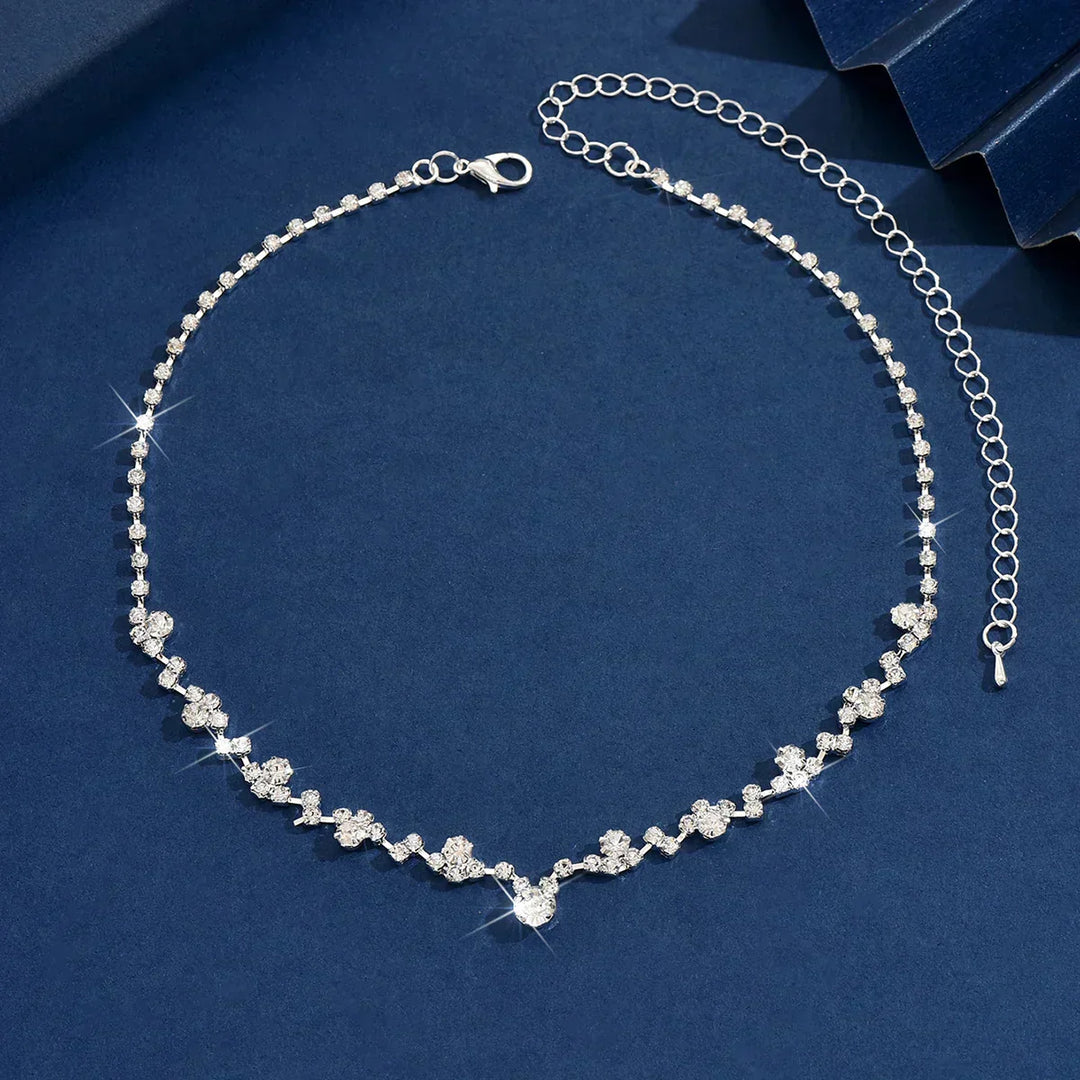 Collar de novia elegante con diamantes