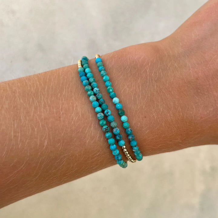 Pulsera Chic de Perlas de Oro y Turquesa