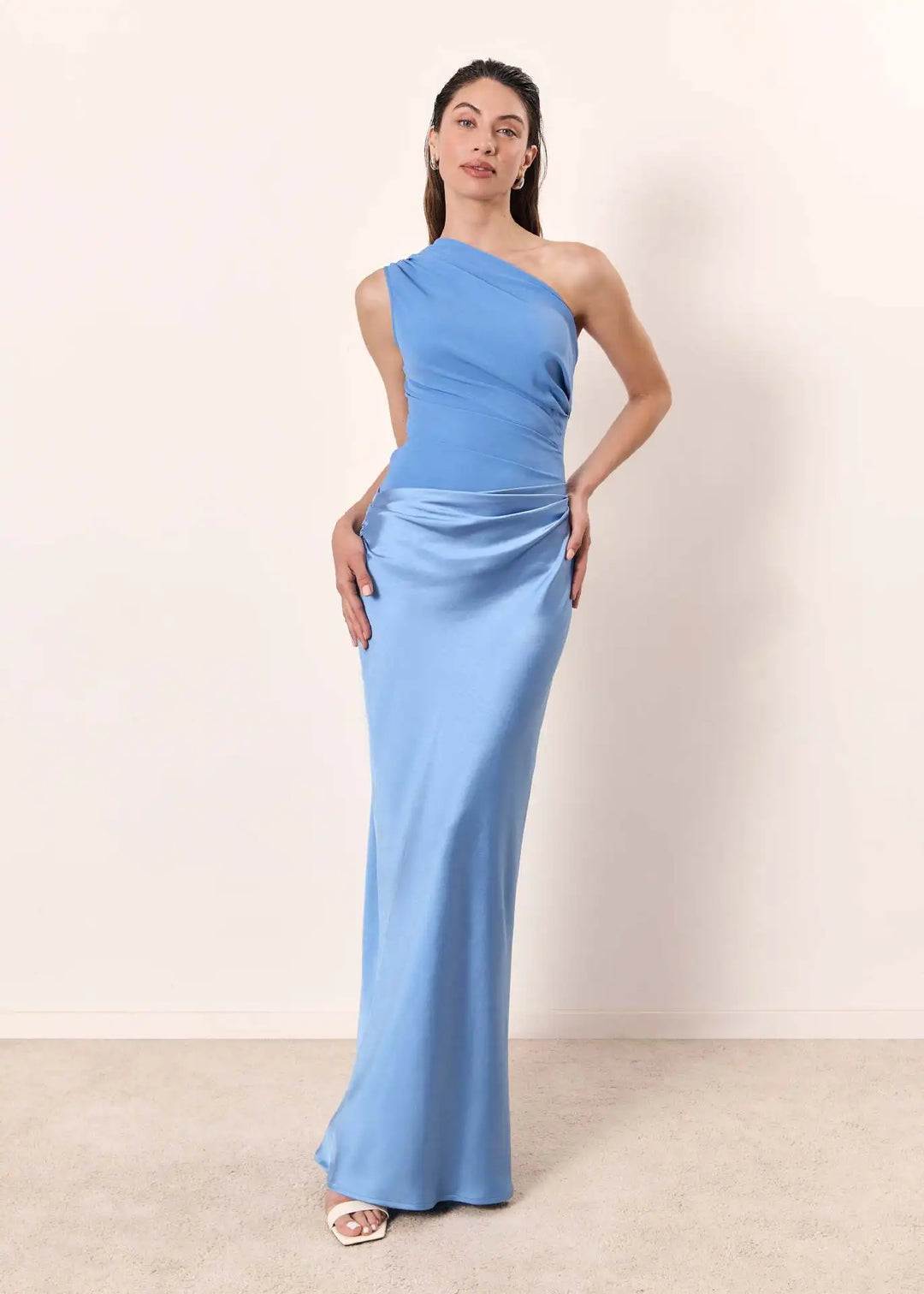 Ashley | Vestido Maxi con Culpabilidad en Satén