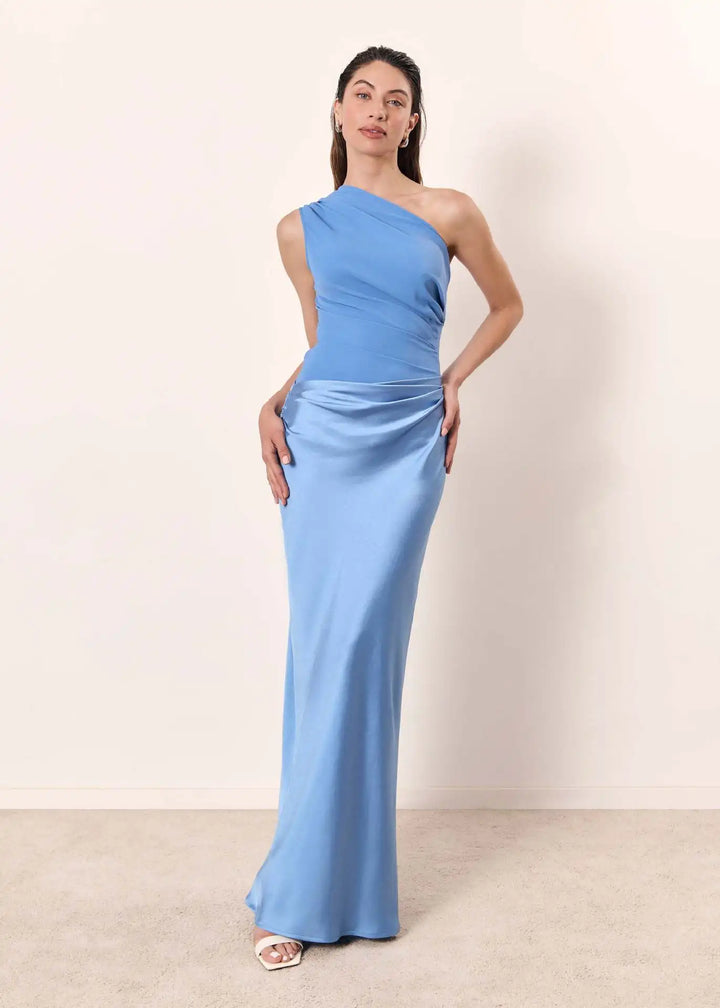Ashley | Vestido Maxi con Culpabilidad en Satén