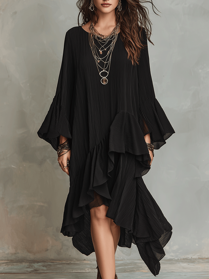 Elegante Vestido Midi Boho Negro con Volantes Asimétricos