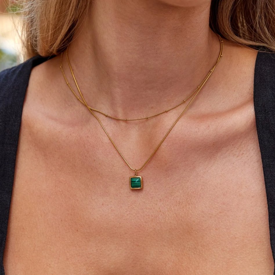 Collar de Oro Chic
