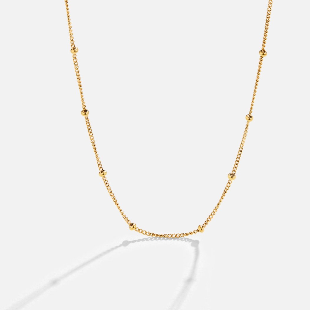 Collar de Oro Chic